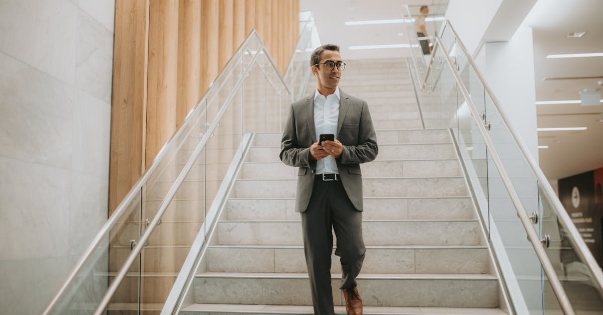 découvrez un style de vie professionnel inspirant avec des conseils sur la gestion du temps, l'équilibre travail-vie personnelle, et des astuces pour optimiser votre productivité. transformez votre quotidien en adoptant des pratiques qui favorisent le succès et le bien-être.