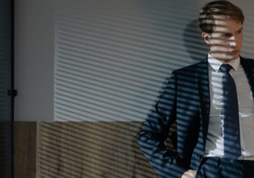 découvrez comment adopter un style de vie professionnel épanouissant, alliant productivité, bien-être et succès au travail. inspirez-vous d'astuces et de conseils pour développer votre carrière tout en préservant un équilibre personnel.