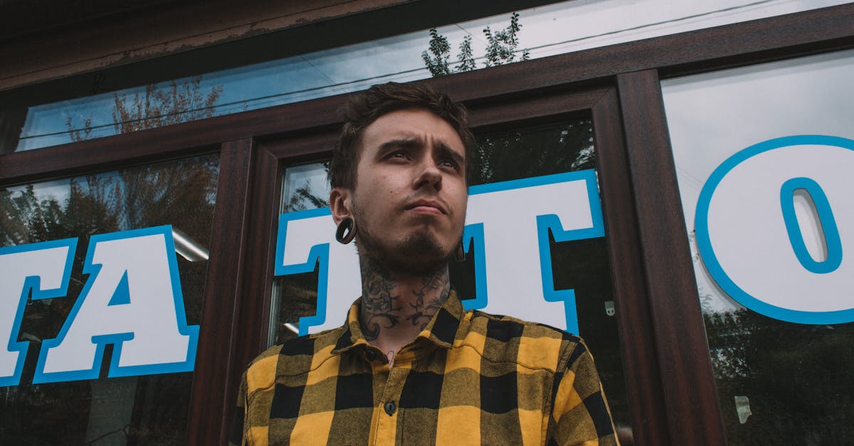 découvrez l'univers des faux piercings, une alternative tendance et sans engagement pour sublimer votre style. apportez une touche d'originalité à votre look sans douleur ni commitment.