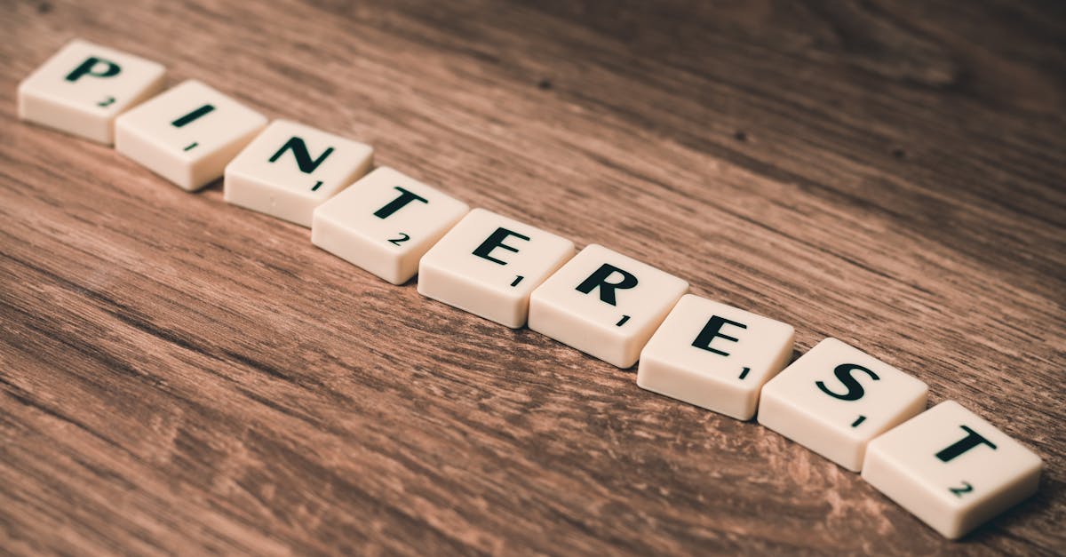 découvrez nos services créatifs sur mesure pour booster votre communication visuelle, développer votre marque et réaliser des projets innovants adaptés à vos ambitions.