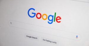 découvrez comment organiser efficacement la page d’accueil de votre site web pour améliorer l’expérience utilisateur, renforcer l’image de marque et augmenter les conversions.
