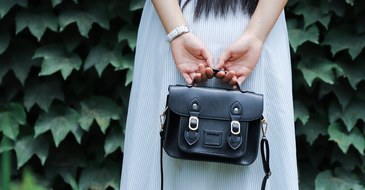 découvrez notre sélection d'accessoires tendance pour compléter votre style et sublimer votre quotidien. profitez de nouveautés, qualité et prix attractifs !