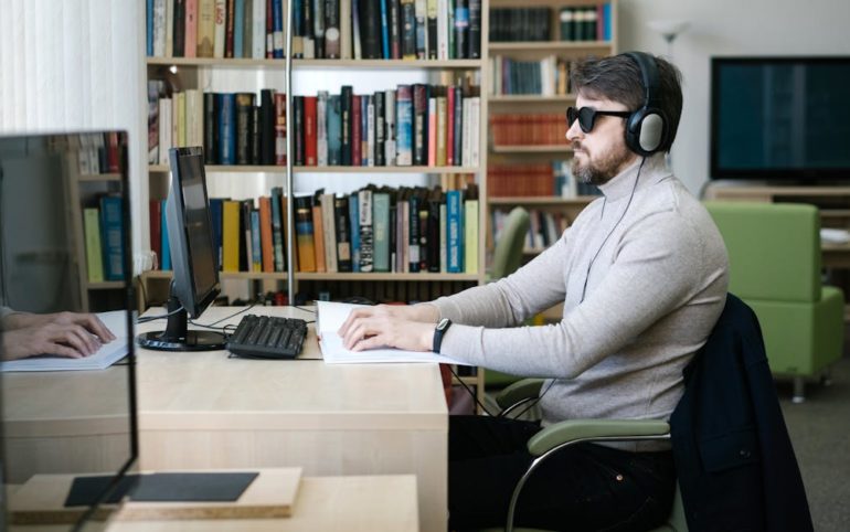 découvrez une sélection complète de ressources business pour développer votre entreprise : conseils, outils, guides pratiques et actualités pour entrepreneurs et professionnels.
