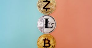 découvrez tout sur la cryptocurrency : son fonctionnement, ses avantages, les risques associés et les meilleurs conseils pour investir en toute sécurité dans les monnaies numériques.