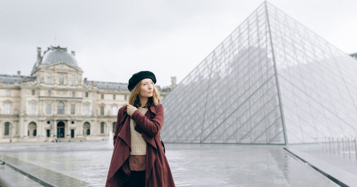 découvrez les dernières tendances de la mode française : styles, inspirations et conseils pour adopter l’élégance à la parisienne cette saison.