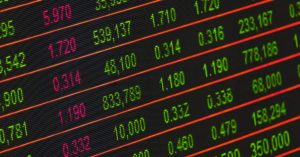 découvrez le trading : comment investir sur les marchés financiers, comprendre les stratégies et outils indispensables, et gérer les risques pour optimiser vos placements.
